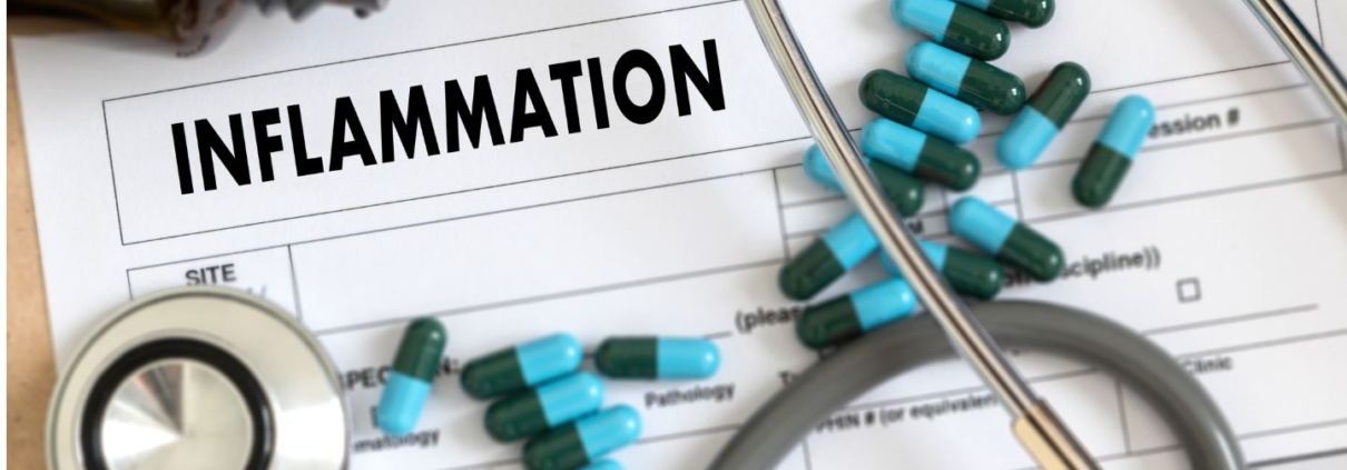 INFLAMMATIONS mappe med kapsler og et stetoskop
