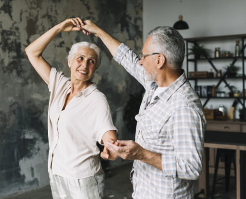 the-real-cbd-blog-cbd-for-dementia-dancing-couple