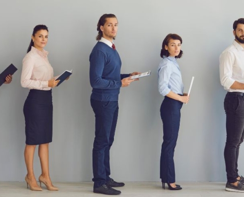 alineación de hombres y mujeres