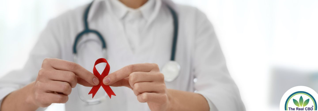 Un médico con un lazo rojo