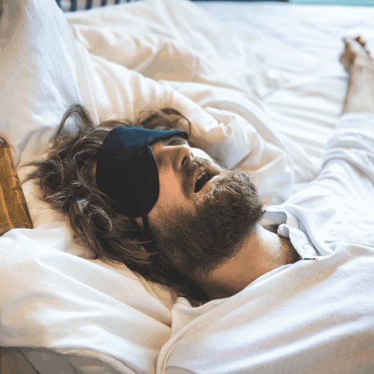 The Real CBD Blog Comment le CBD peut-il aider à lutter contre la gueule de bois ?