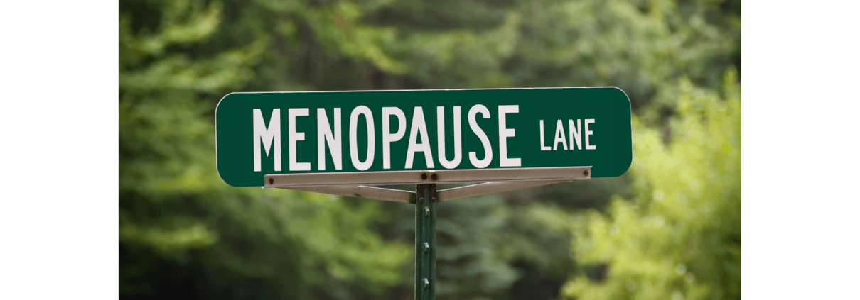 Straatnaambord menopauze in een bos