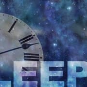 Der-Real-CBD-Blog-was-ist-Cbn-Cannabinol (1) Nachthimmel mit Mitternachtsuhr