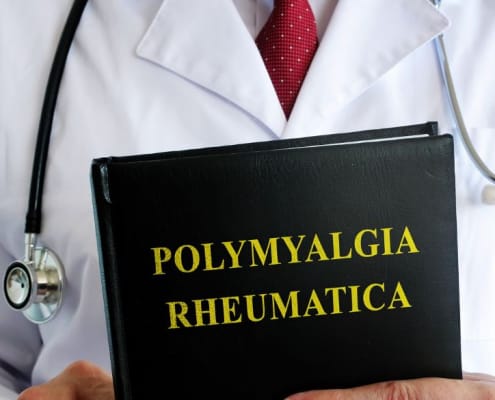 Doctor holding a PMR file