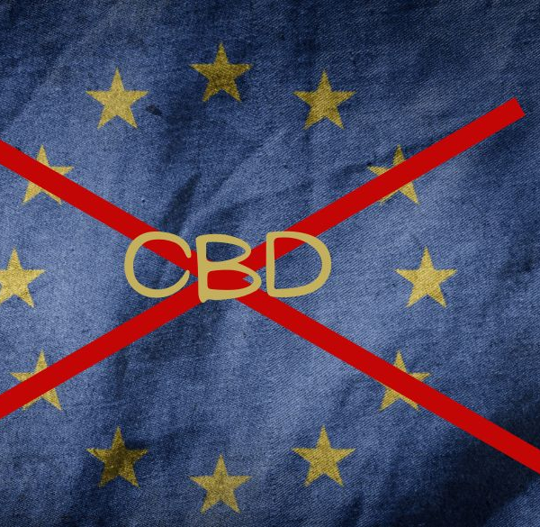 Jeans avec étoiles de l'UE et CBD barré